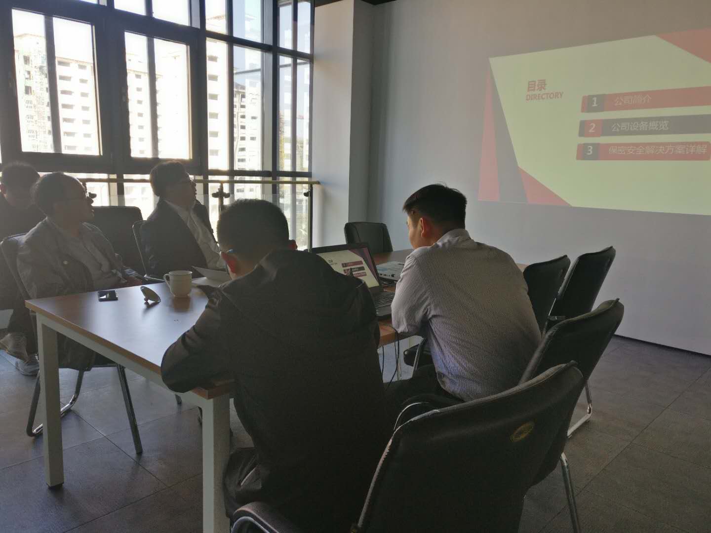 &#21315;&#20159;&#24179;&#21488;&#95;&#21315;&#20159;&#65288;&#20013;&#22269;&#65289;&#19968;&#31449;&#24335;&#26381;&#21153;&#24179;&#21488;