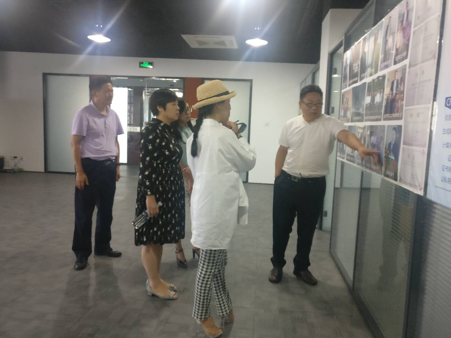 &#21315;&#20159;&#24179;&#21488;&#95;&#21315;&#20159;&#65288;&#20013;&#22269;&#65289;&#19968;&#31449;&#24335;&#26381;&#21153;&#24179;&#21488;