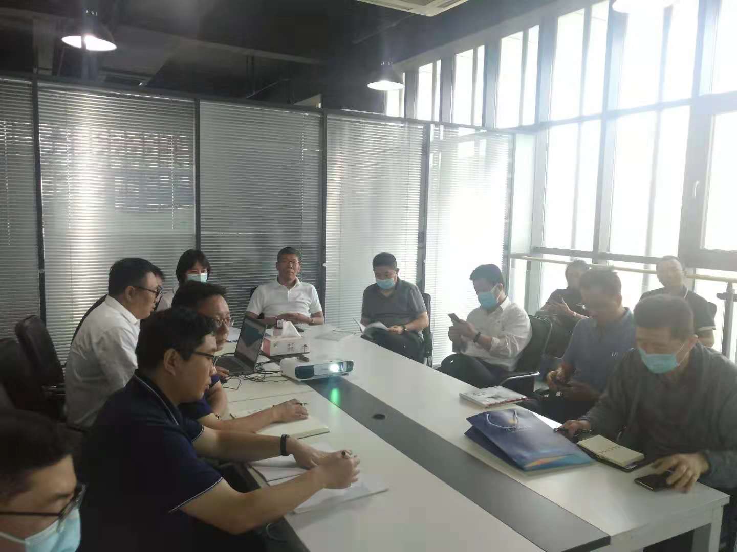 &#21315;&#20159;&#24179;&#21488;&#95;&#21315;&#20159;&#65288;&#20013;&#22269;&#65289;&#19968;&#31449;&#24335;&#26381;&#21153;&#24179;&#21488;